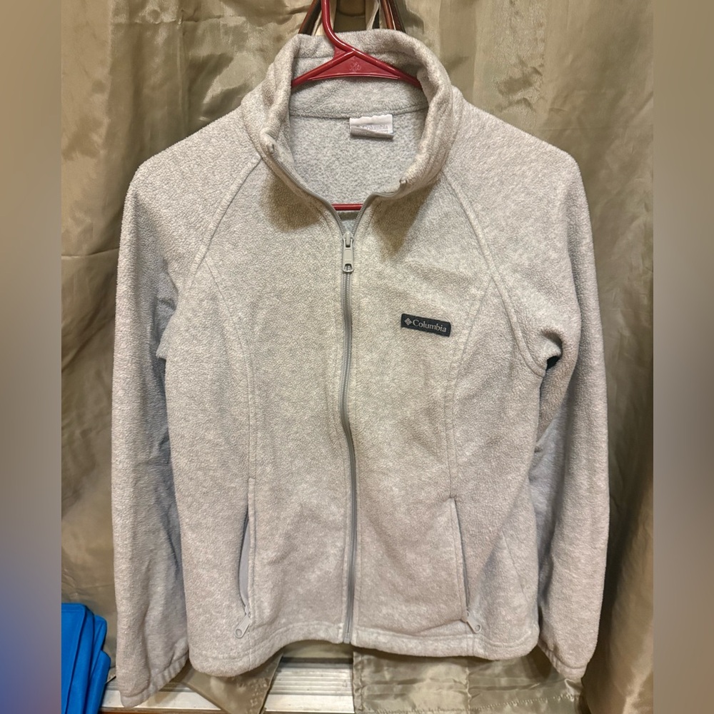Columbia Women's Light Gray Ski Jacket
